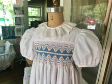 Load image into Gallery viewer, "Kelly’s Flowers" Smocking Design Plate by Sandy Hunter