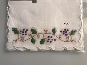 Cocktail Napkins - Embroidered grapes